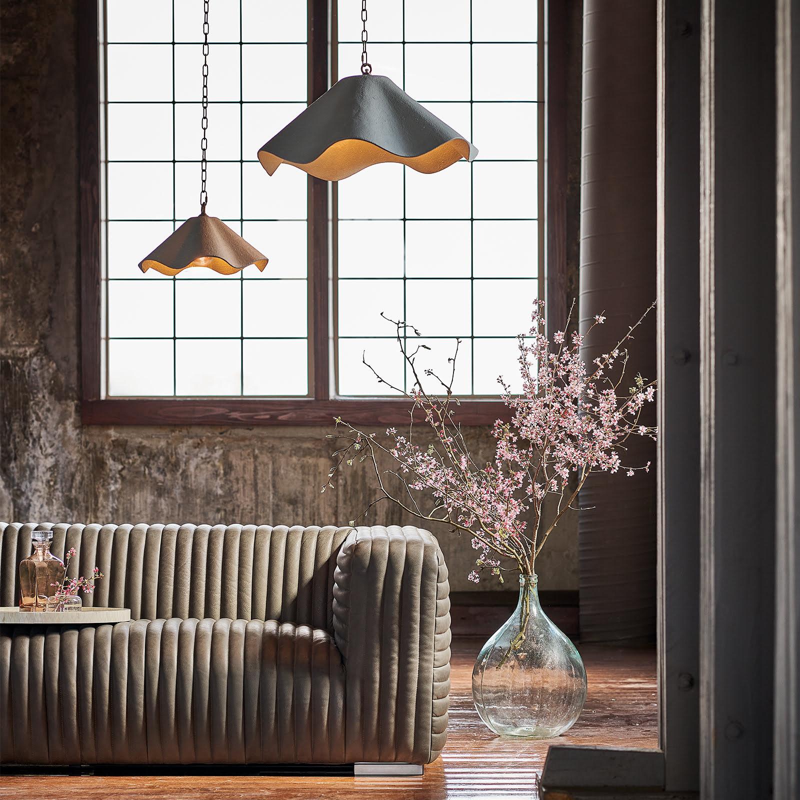 Vincent Leather Sofa | Regina Andrew Detroit